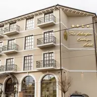 The Arlington Hotel