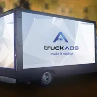 Cum să crești vizibilitatea brandului tău cu publicitatea mobilă: 123Credit.ro și Truck Ads dezvăluie noua tendință